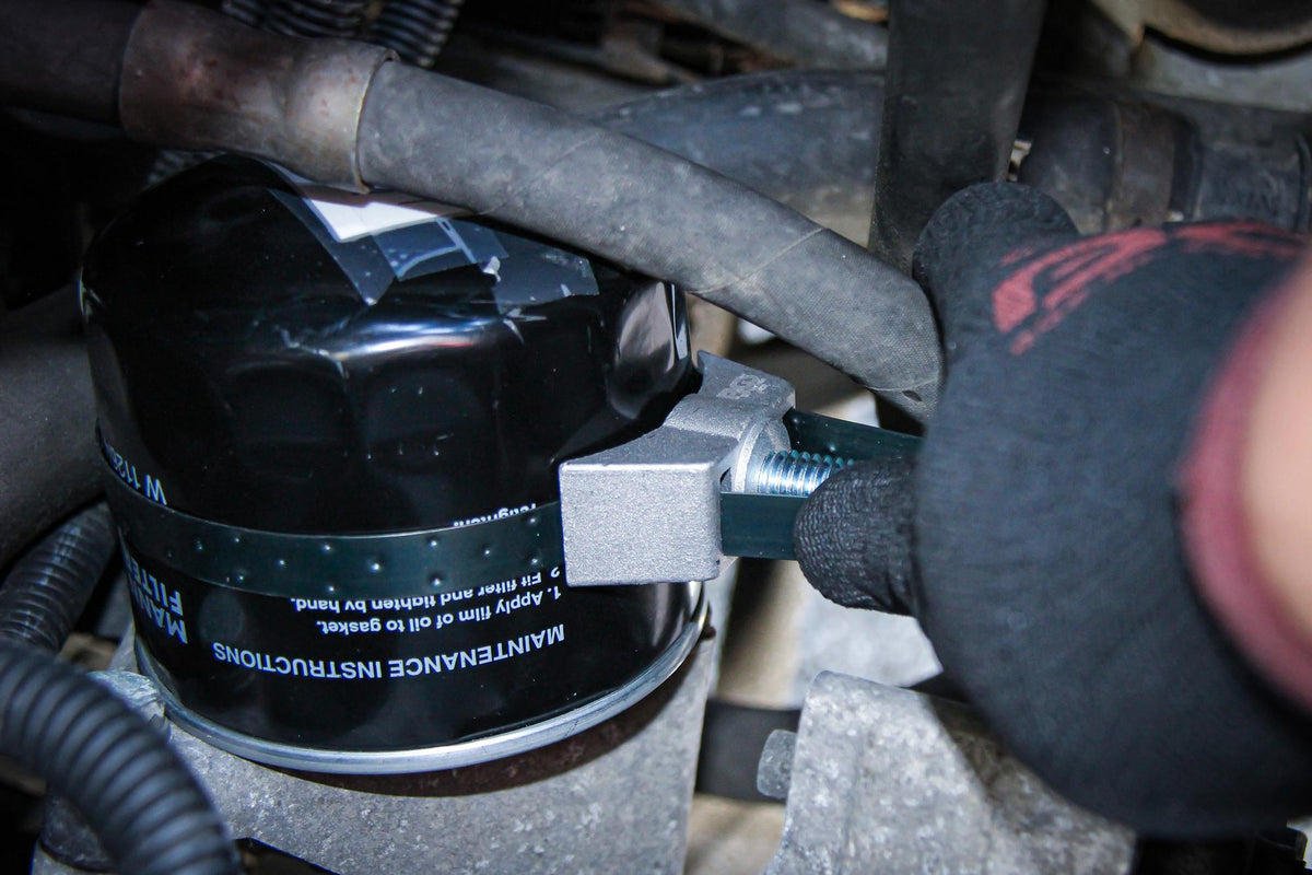 OIL FILTER STRAP WRENCH | SPRING STEEL STRAP | ALUMINIUM DIE CAST | Ø 60 - 105 MM (1028)