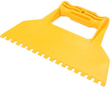 Špakliuotė / mentelė plastikinė | su dantukais | 225 mm (05972)