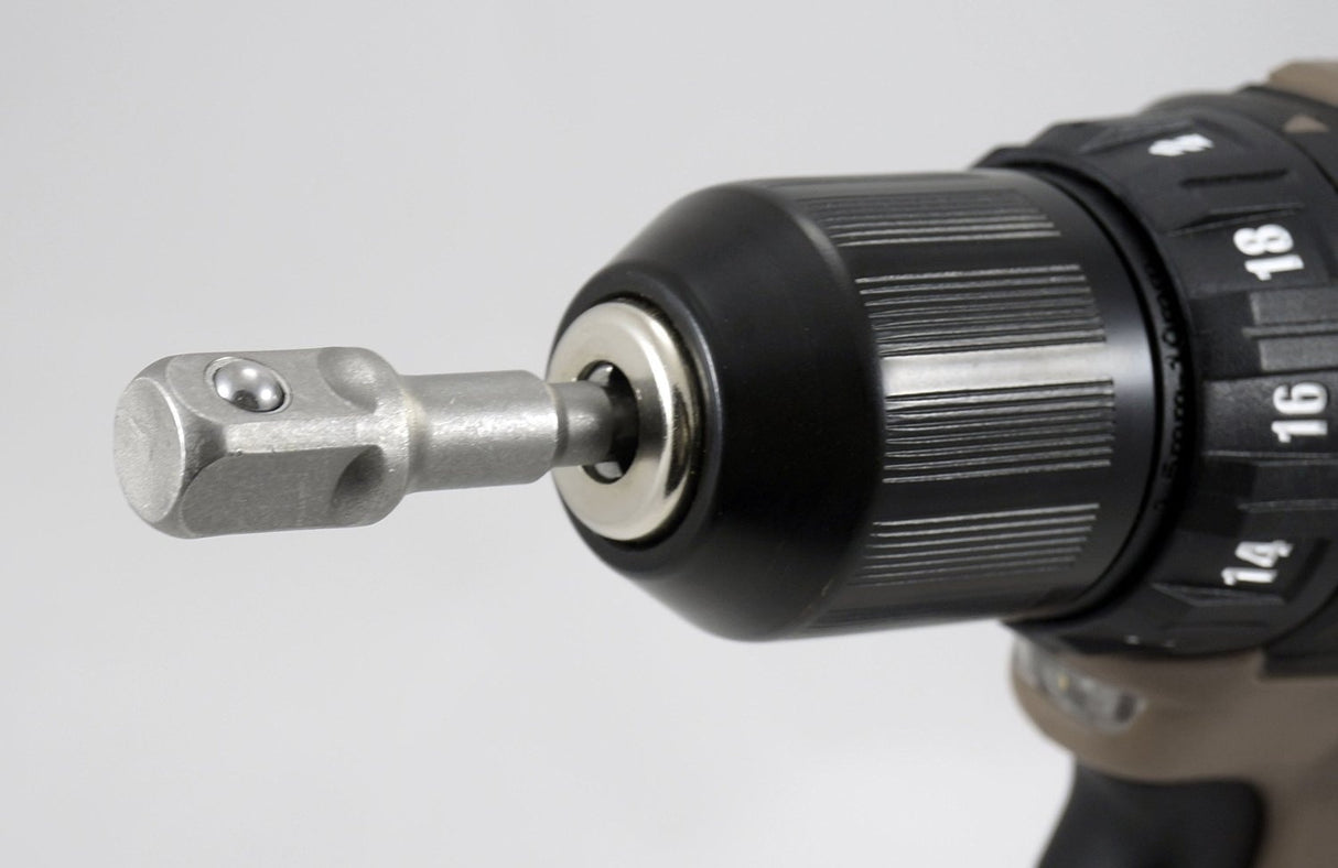 Adapterių komplektas iš 1/4"(6,3 mm) į galvutes 1/4" - 3/8" - 1/2" (SK1197)