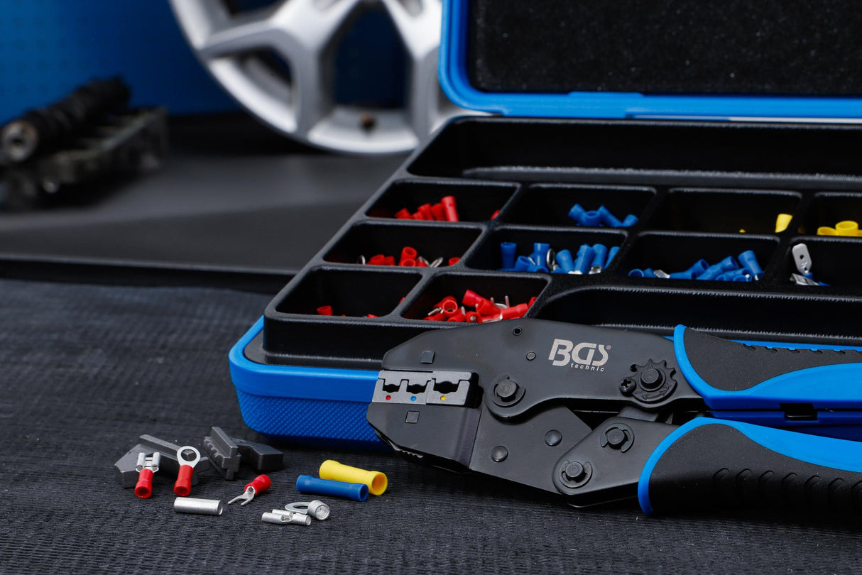 Replės jungčių užspaudimui su antgaliais | 1000 vnt. (1411)
