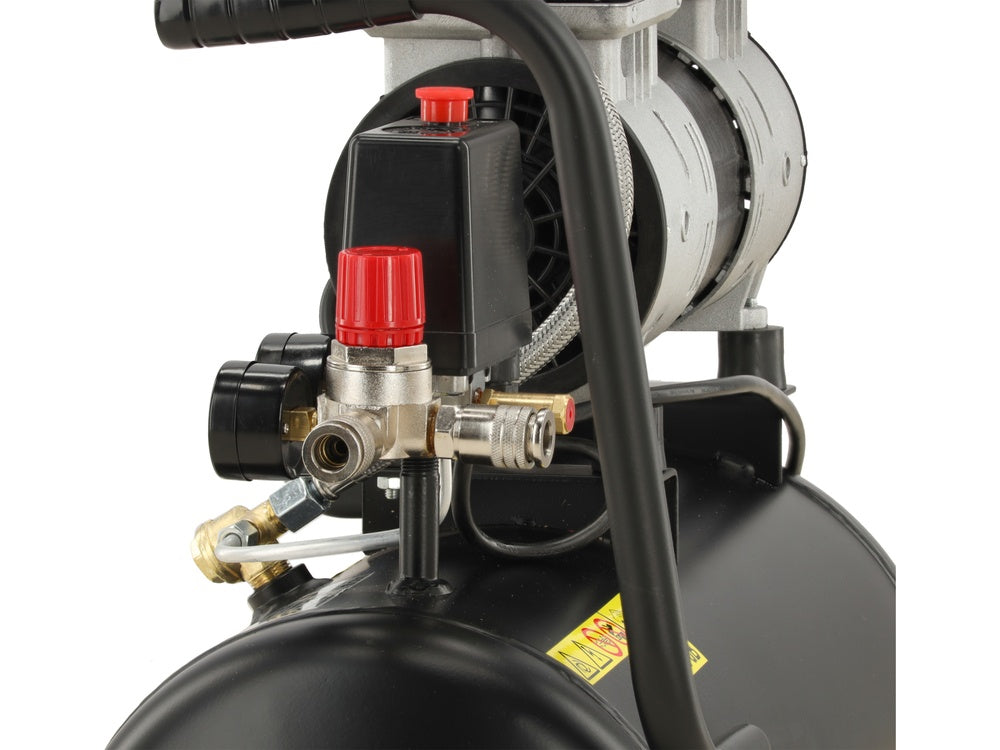 Oro kompresorius tylus | betepalinis | 24L/0.8MPA/8BAR/116PSI/ 140l/min | 750 W (YT-23342)
